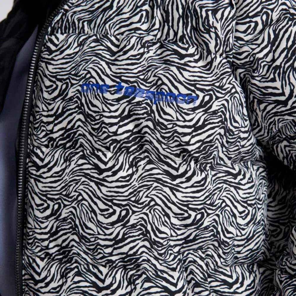 One Teaspoon Zebra Puffer Jacket Coat Front Zipper Double Pockets Cozy Comfy - Picture 4 of 4